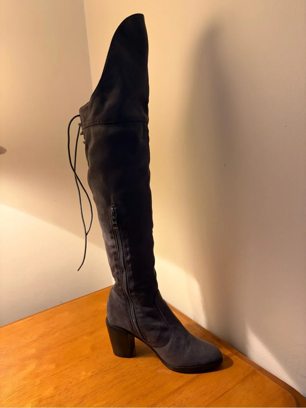 Women's Over-the-Knee Heeled Boots - Black